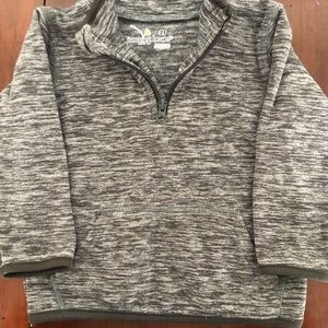 Half zip pocket fleece